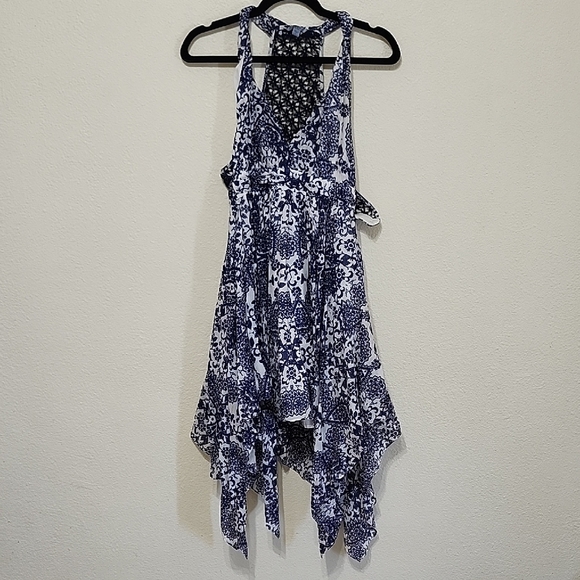 Guess Dresses & Skirts - Guess Blue and White High Low Dress